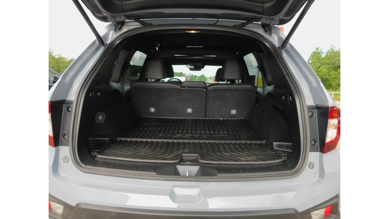 2023 Honda Pilot Touring Main Image