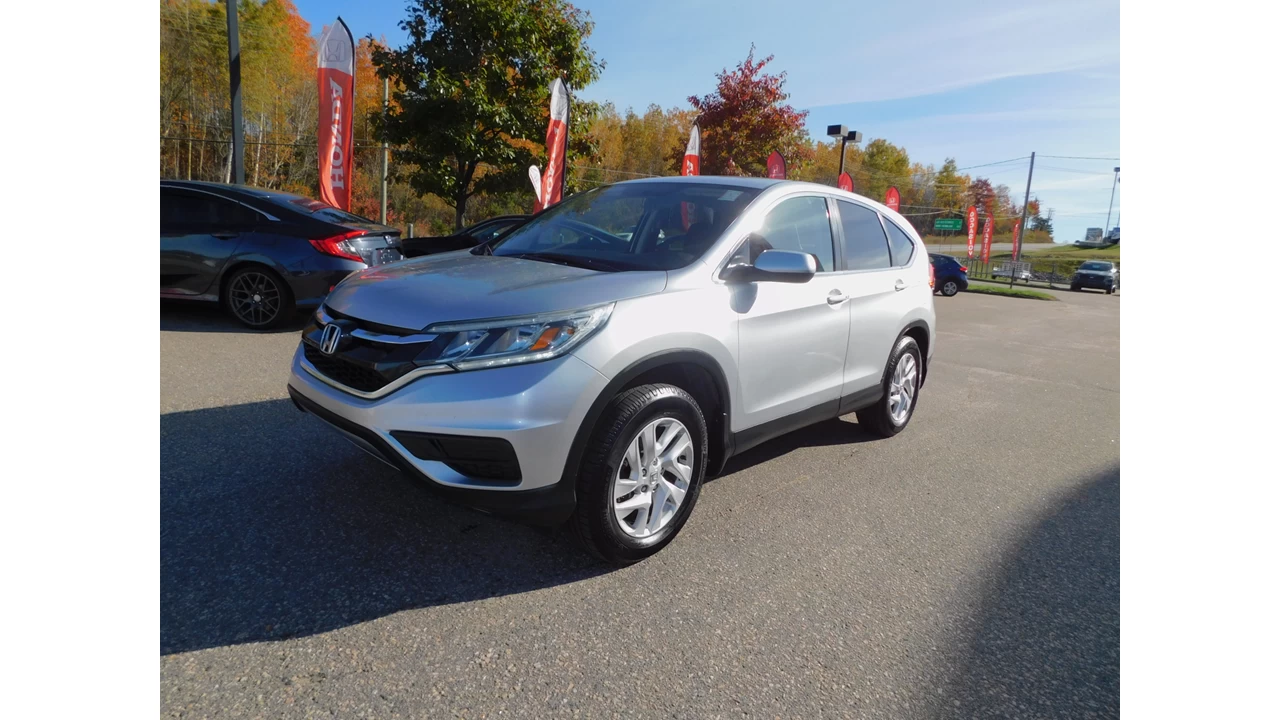 2015 Honda CR-V SE Main Image
