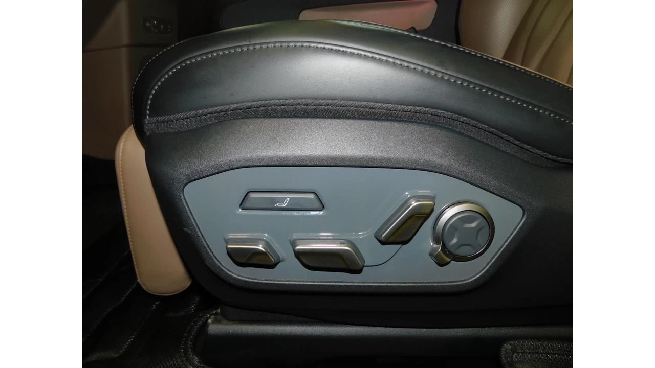 2025 Kia EV9 Land w/GT-Line Package Image principale