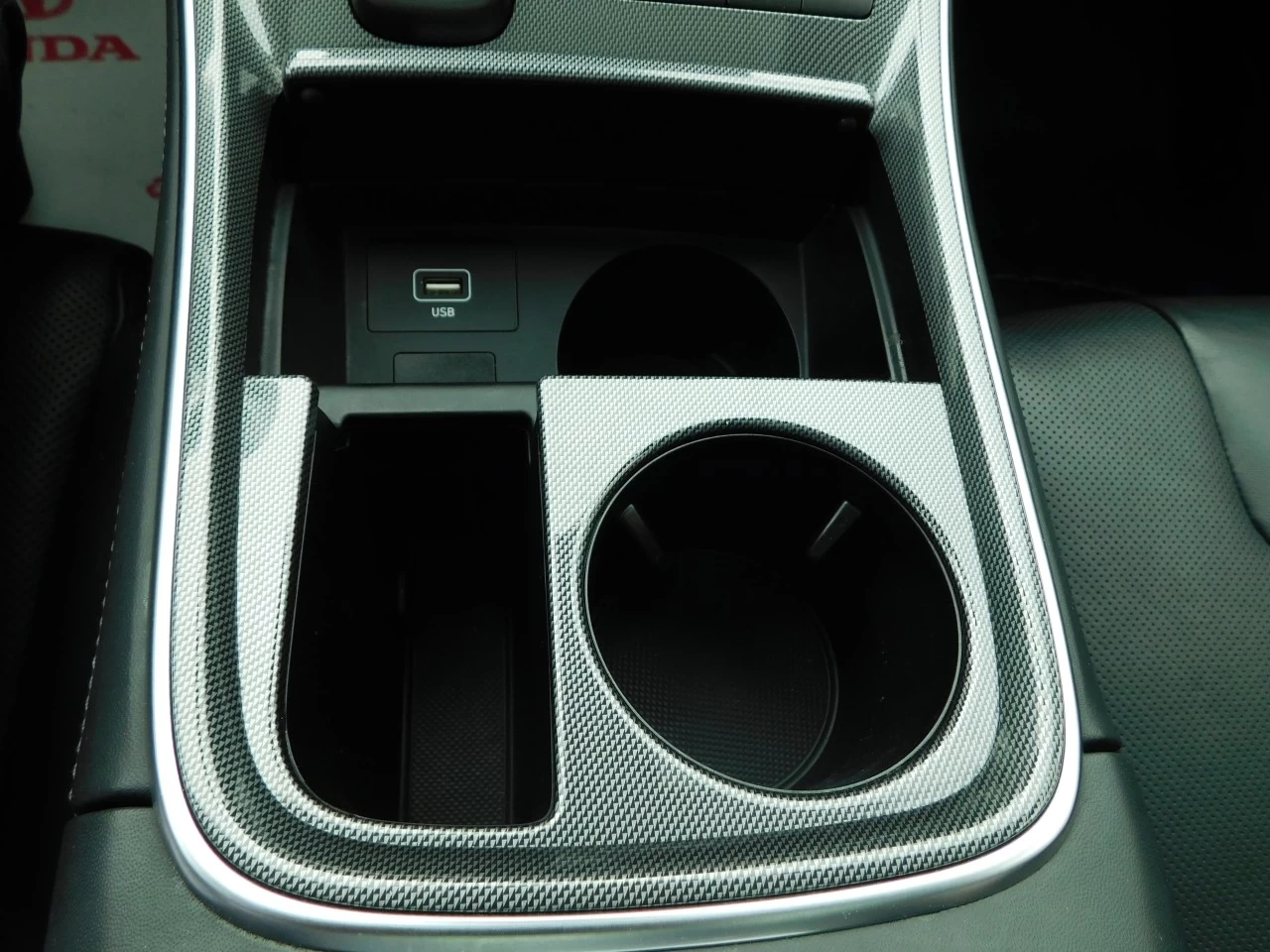 2022 Hyundai Santa Fe Preferred Main Image