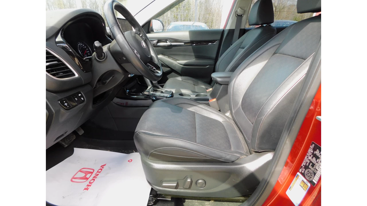 2021 Kia Seltos EX Main Image