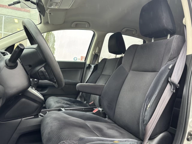 Honda CR-V LX 2012