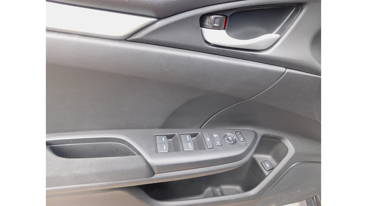 2021 Honda Civic LX Main Image