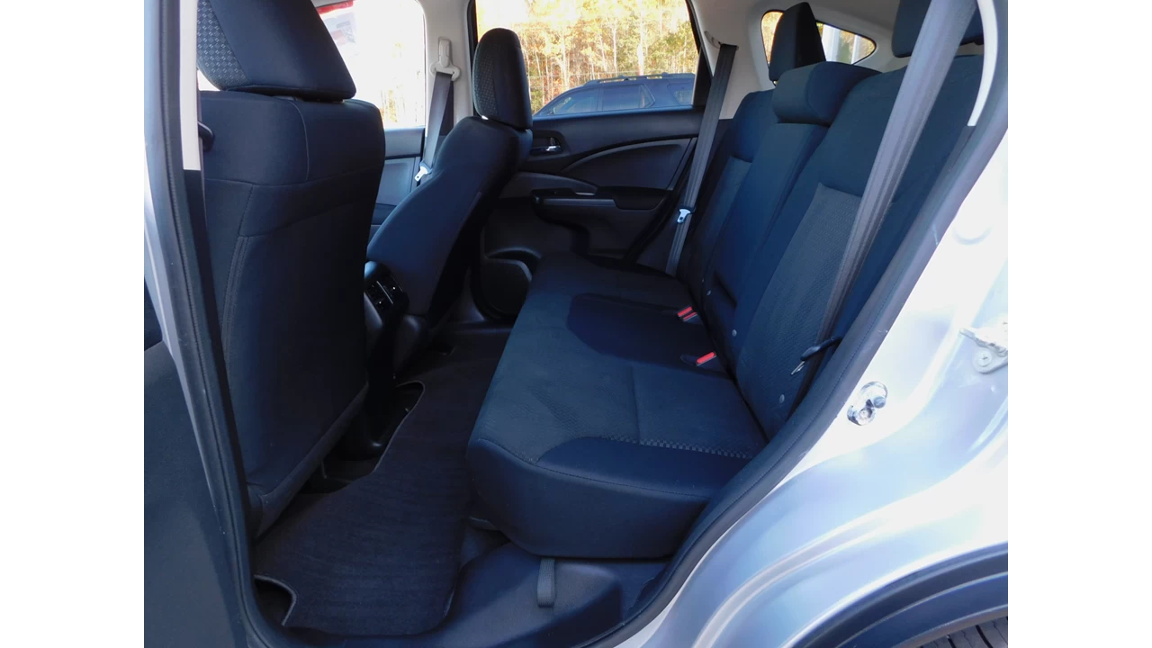 2015 Honda CR-V SE Main Image