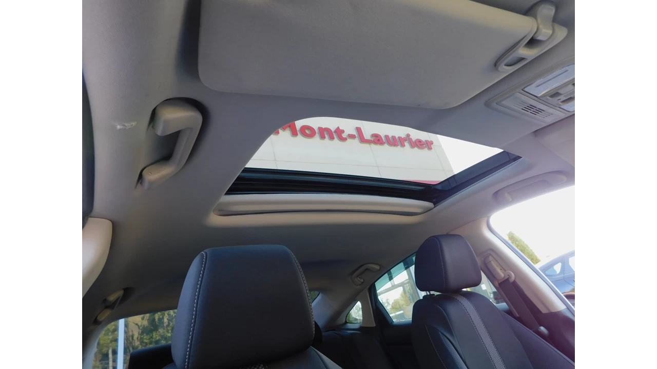 2019 Honda Civic EX Main Image