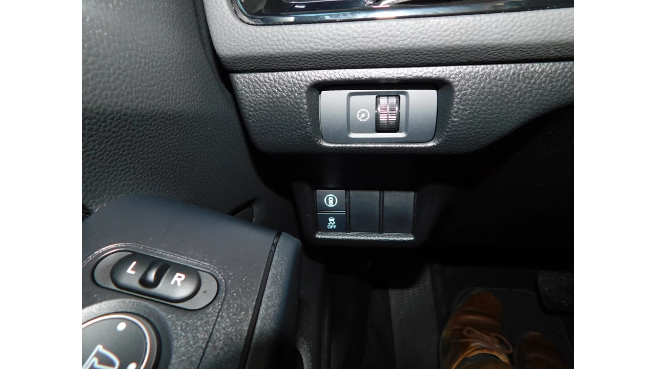 2024 Honda Civic LX-B Main Image