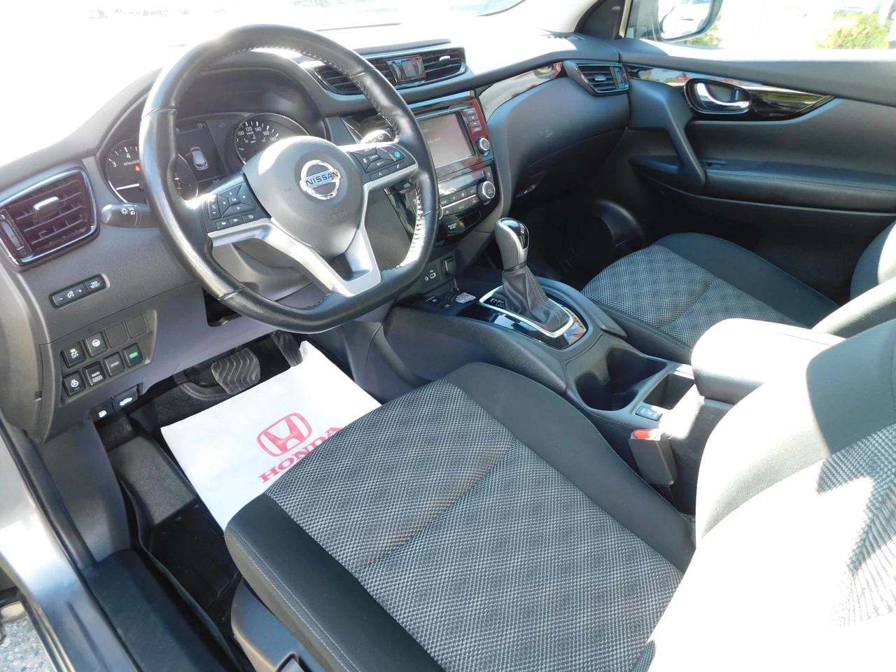 2022 Nissan Qashqai SV Image principale