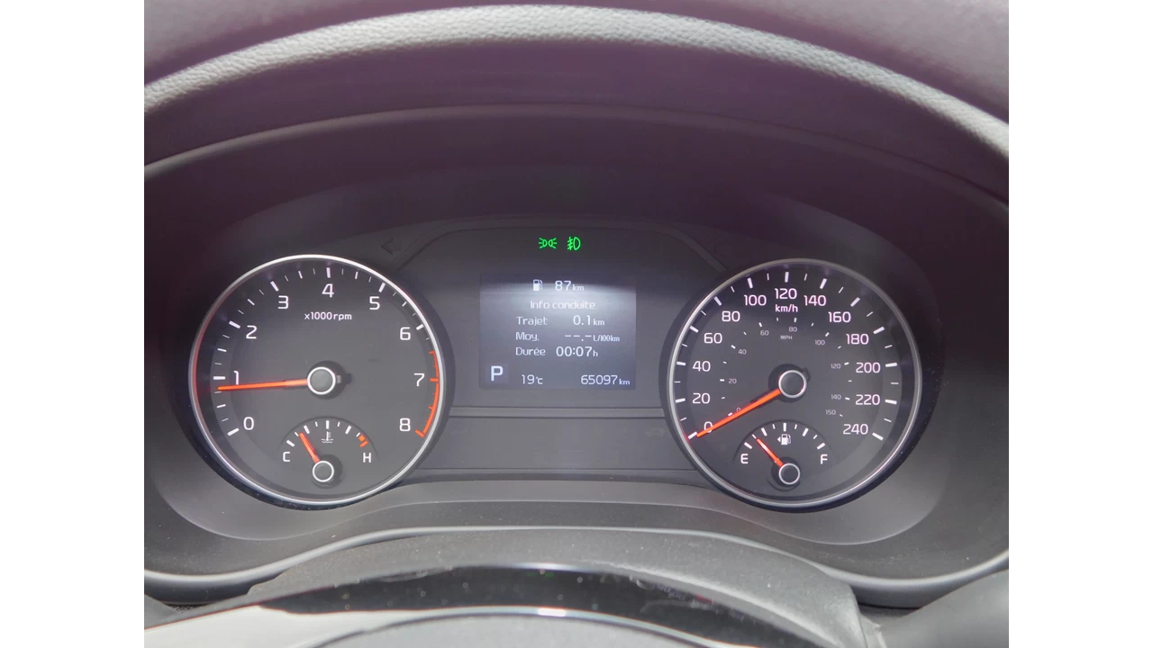 2022 Kia Sportage LX Main Image