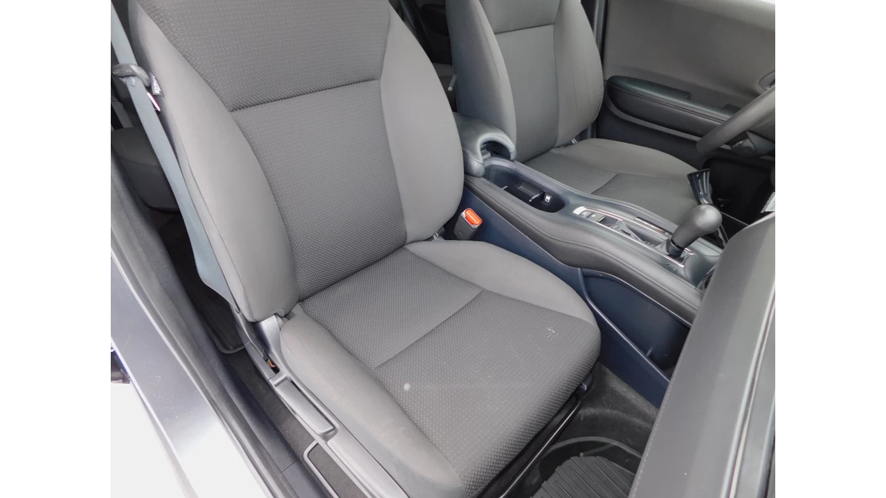 2021 Honda HR-V LX Main Image