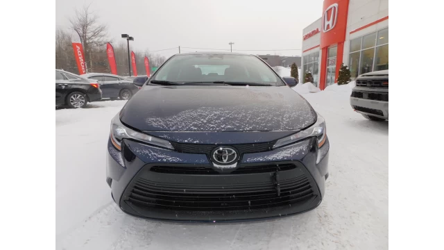 Toyota Corolla L/LE 2024