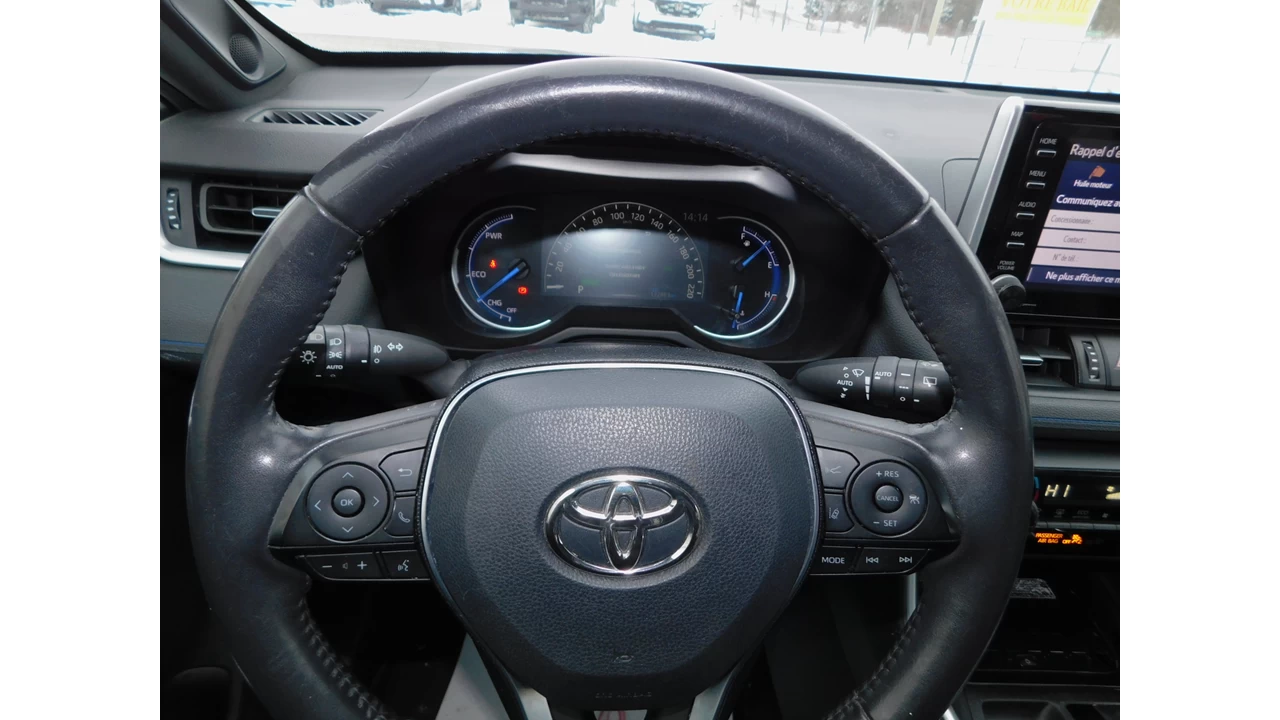 2019 Toyota RAV4 Hybrid XLE Main Image