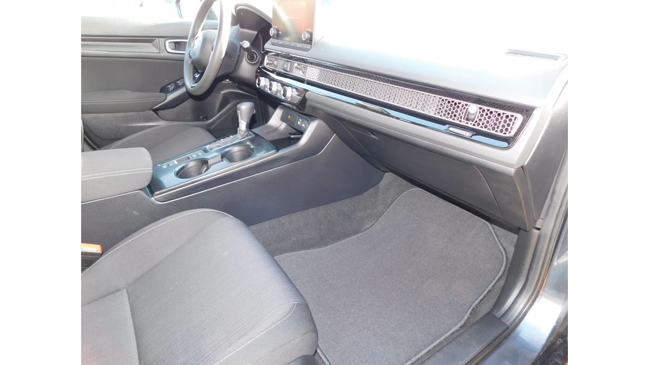 2024 Honda Civic LX-B Main Image