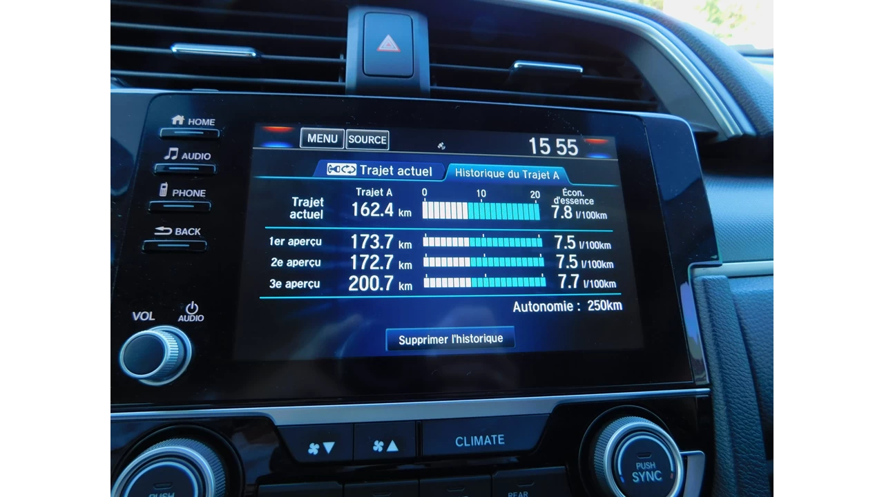 2019 Honda Civic EX Main Image