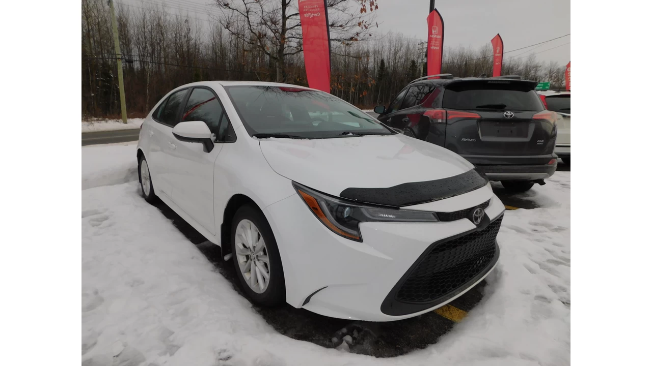 2021 Toyota Corolla L/LE/XLE Main Image