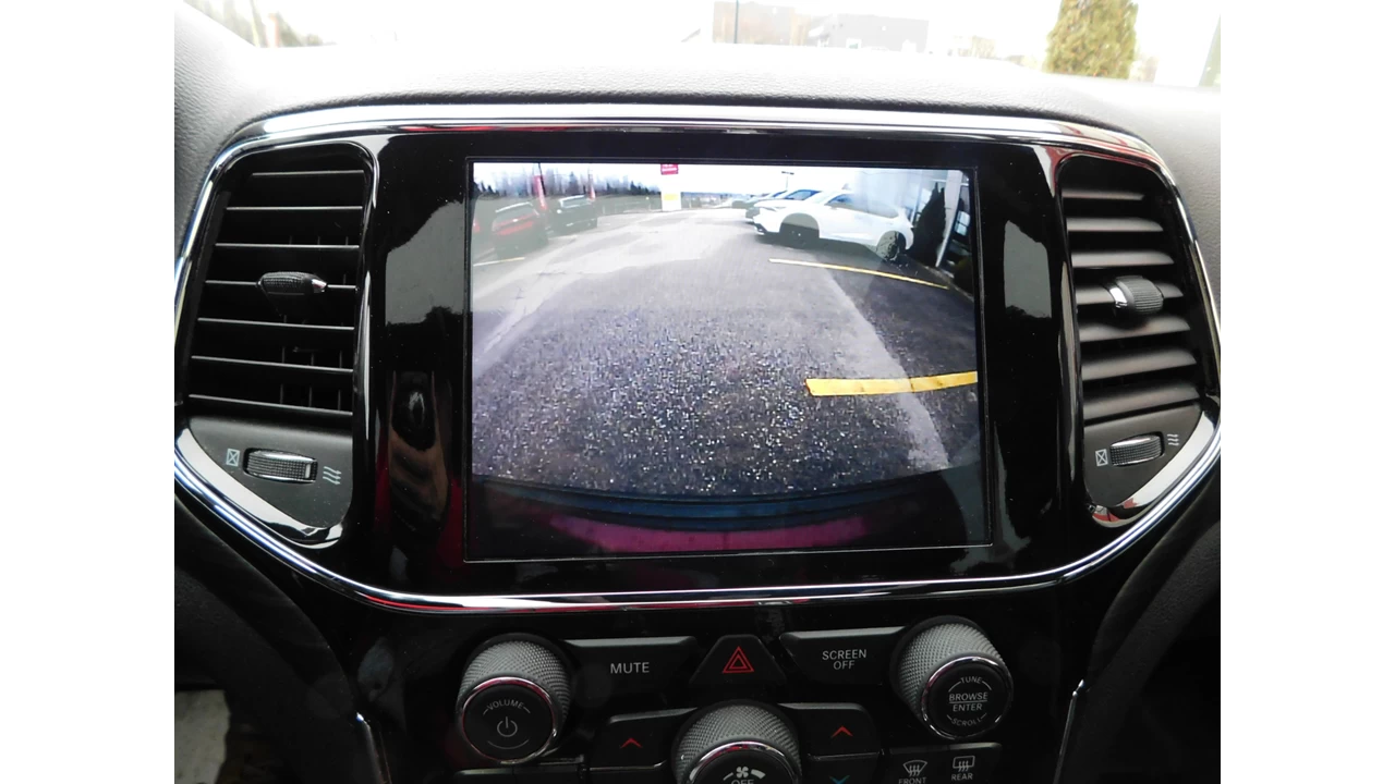 2019 Jeep Grand Cherokee Altitude IV Main Image