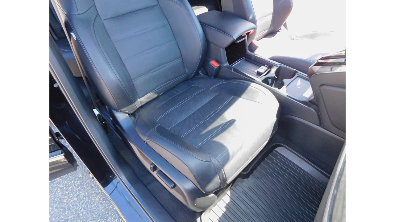 2021 Honda CR-V Touring/Black Edition Image principale