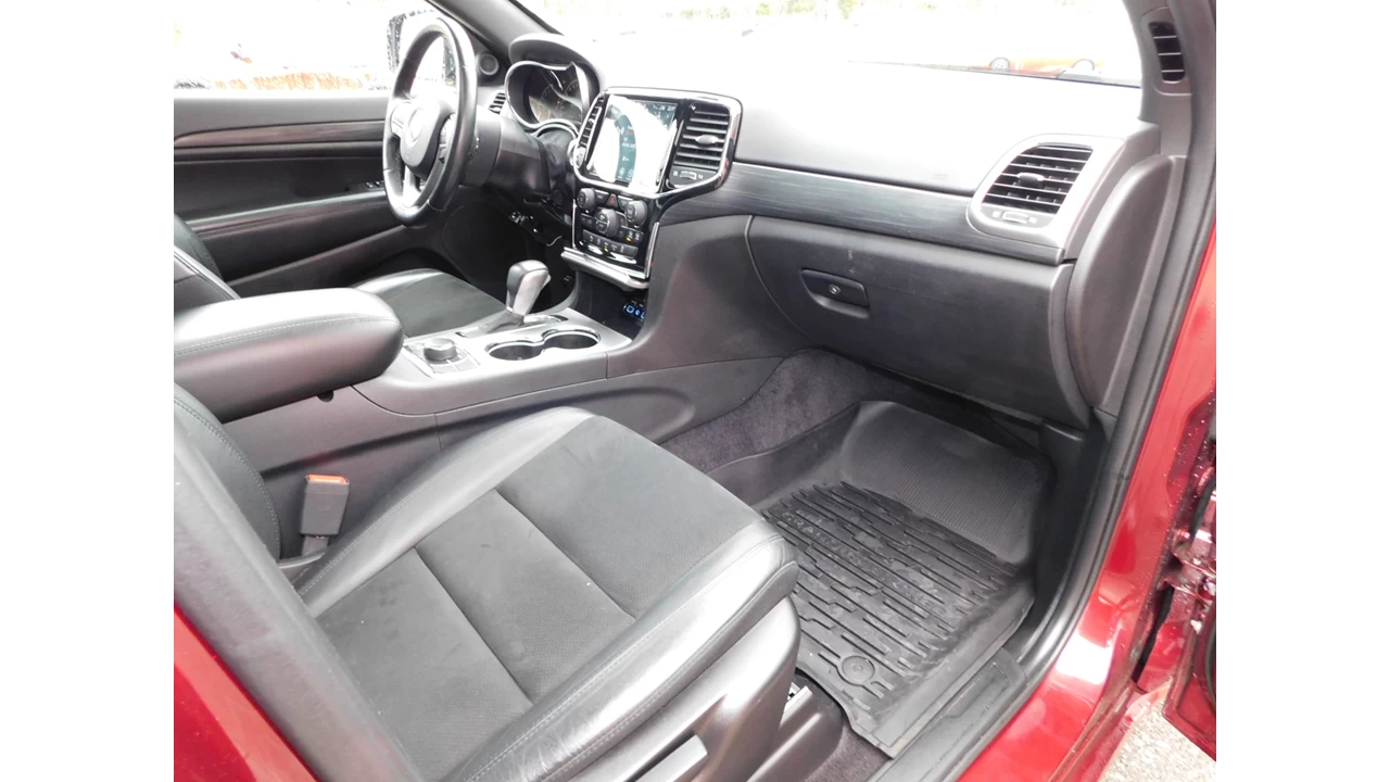 2019 Jeep Grand Cherokee Altitude IV Main Image