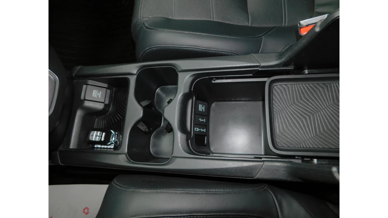 2017 Honda CR-V Touring Main Image