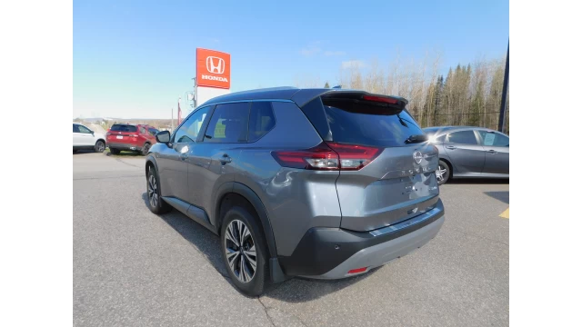 Nissan Rogue SV 2022