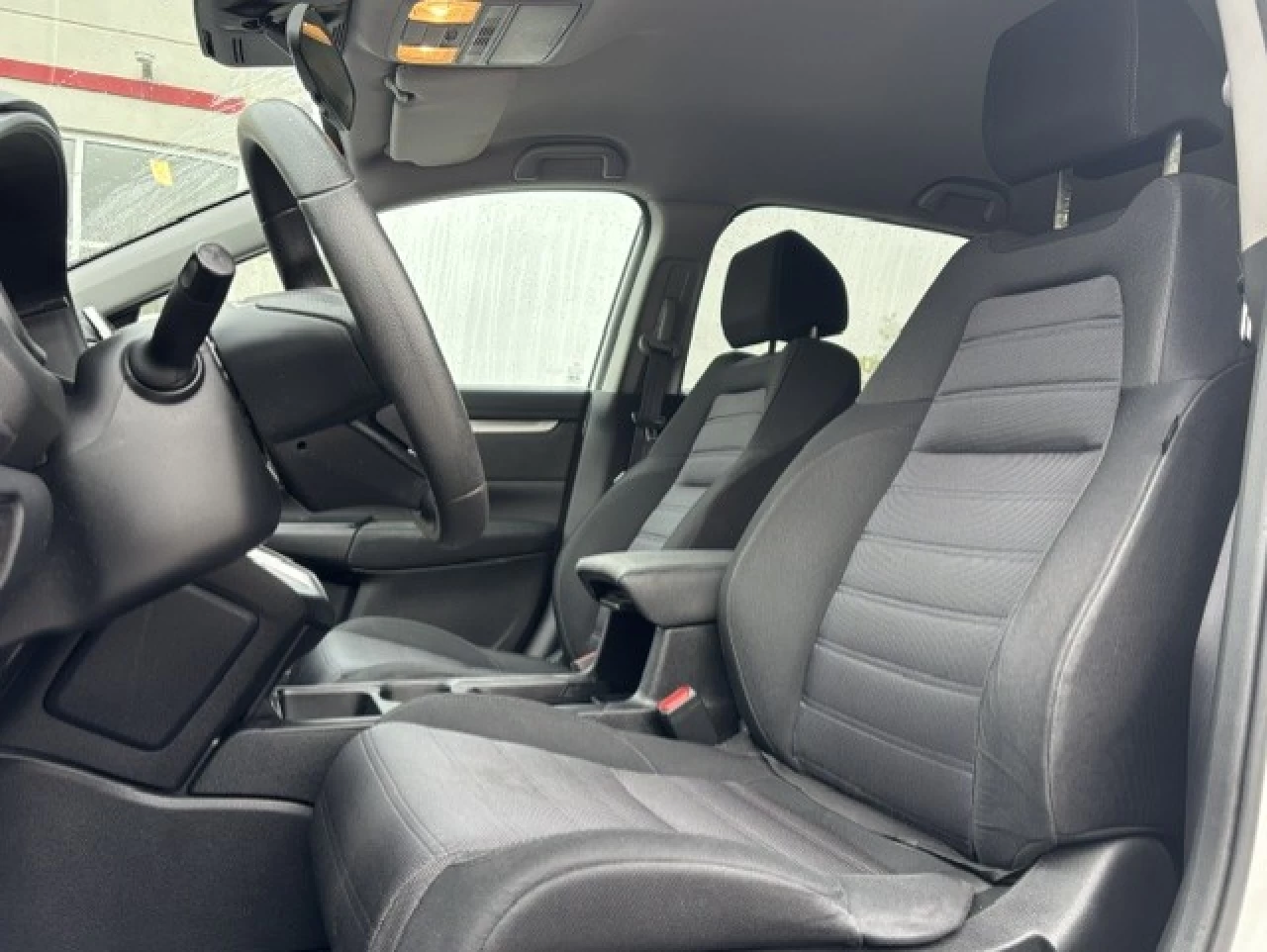 2021 Honda CR-V LX Image principale