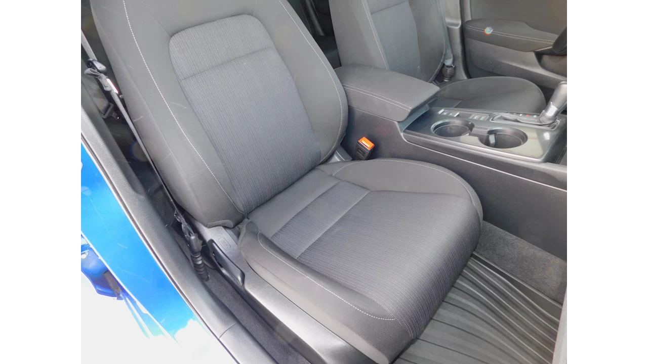2022 Honda Civic EX Main Image