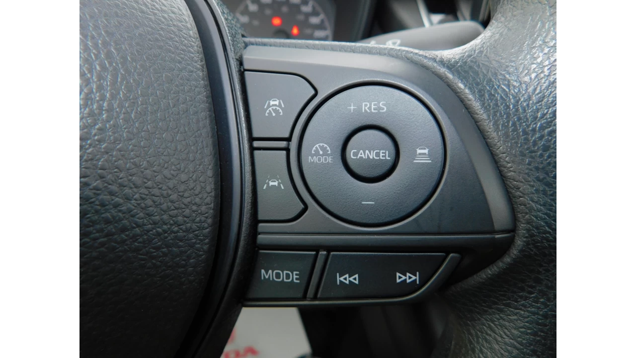 2024 Toyota Corolla L/LE Image principale