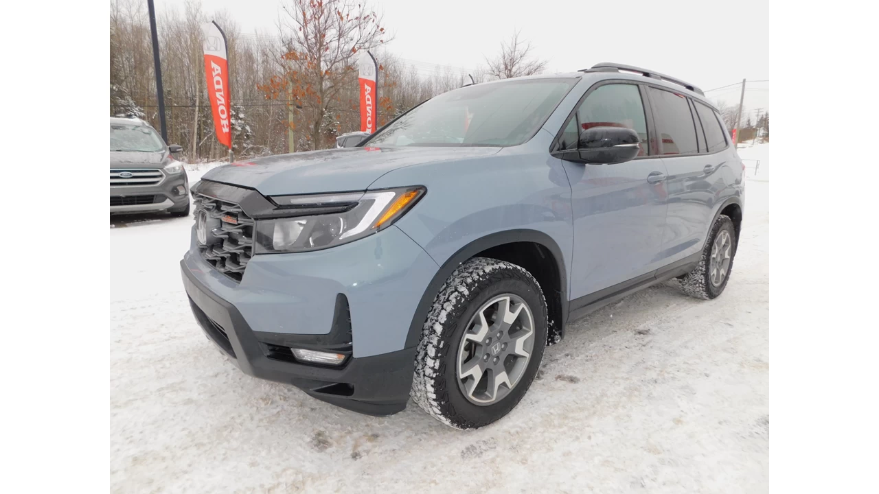 2023 Honda Passport TrailSport Main Image