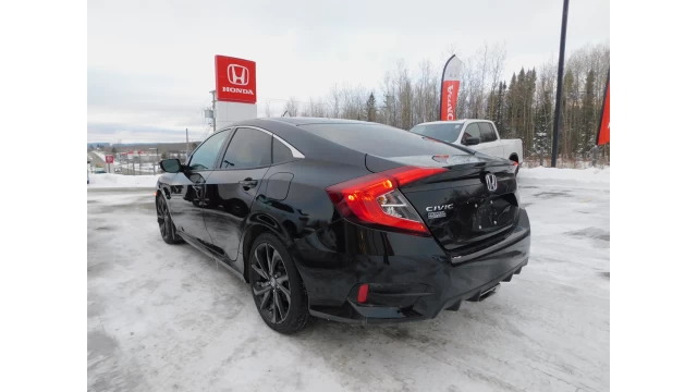 Honda Civic Sport 2021