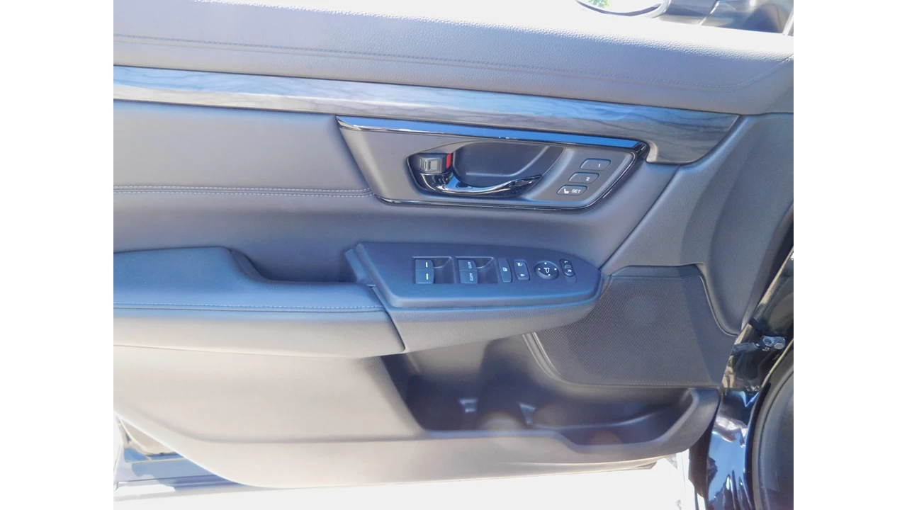2021 Honda CR-V Touring/Black Edition Image principale