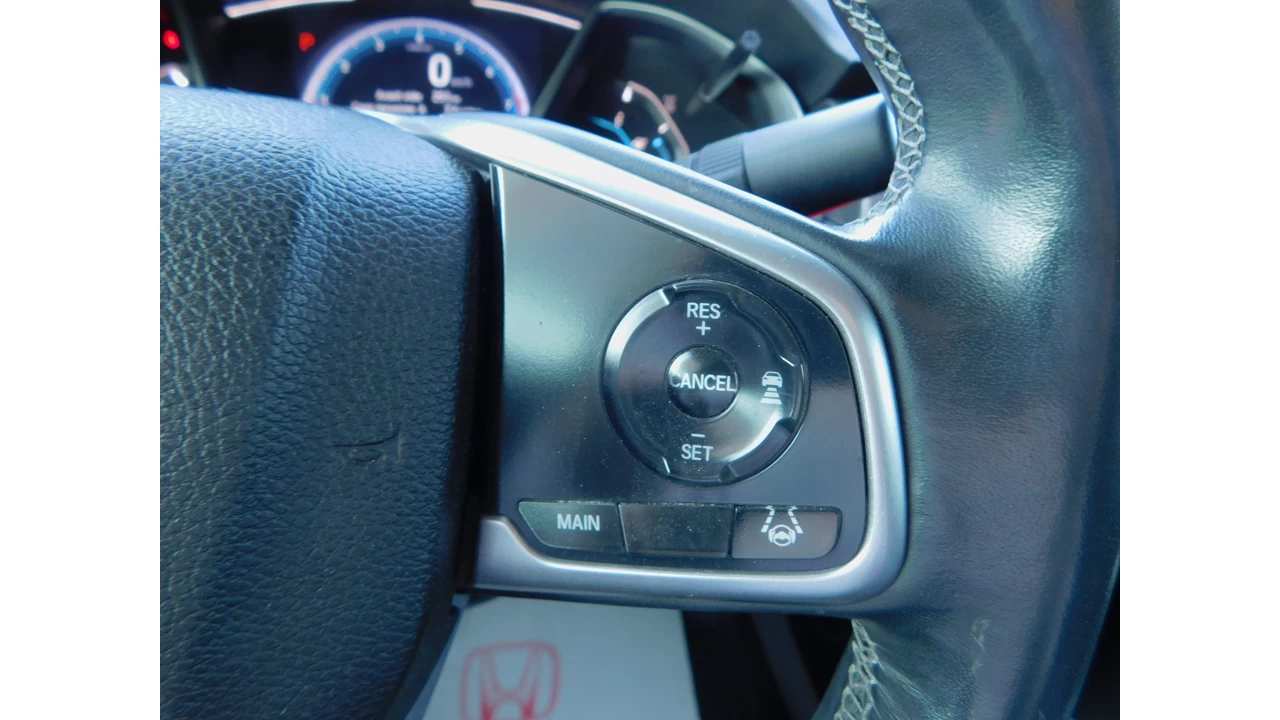 2019 Honda Civic EX Main Image