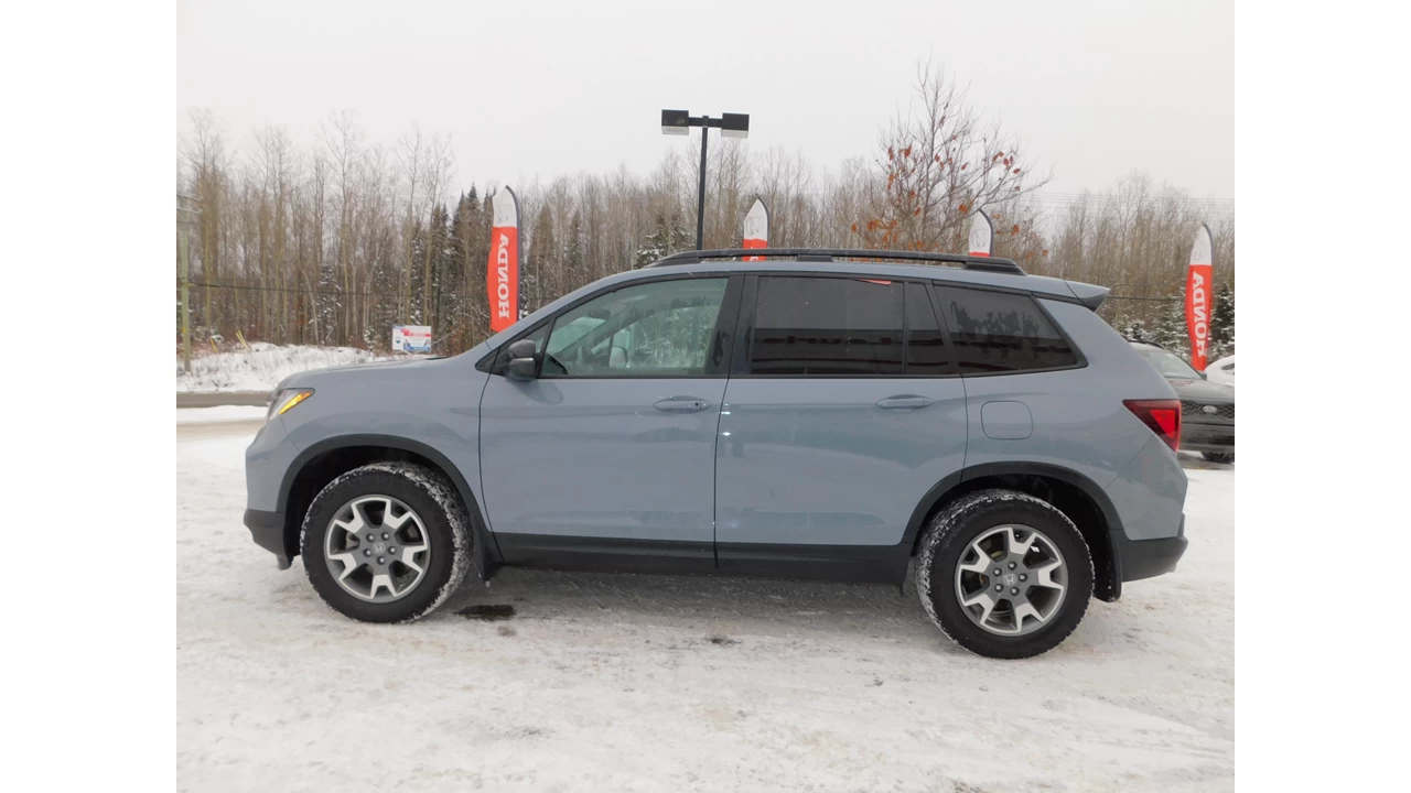 2023 Honda Passport TrailSport Main Image