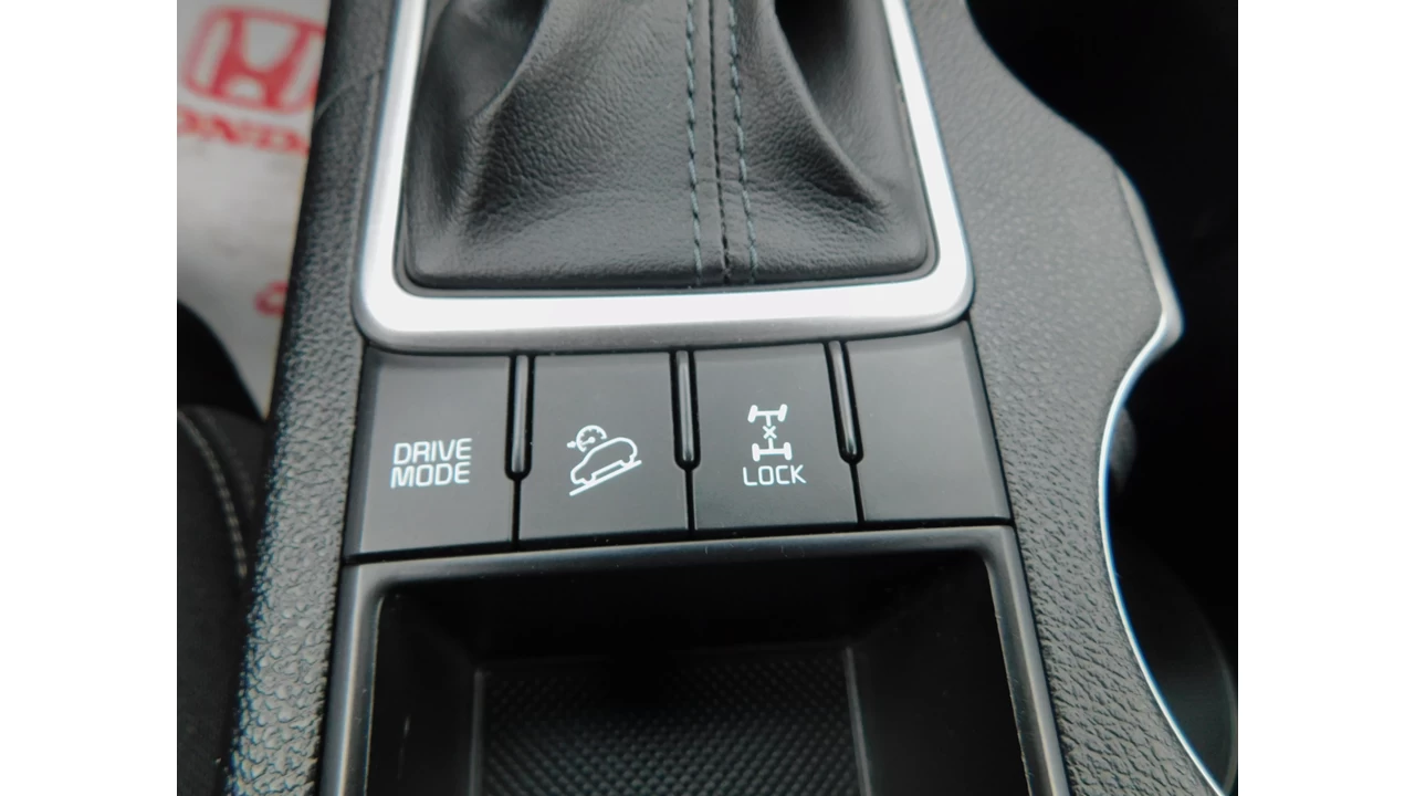 2022 Kia Sportage LX Main Image